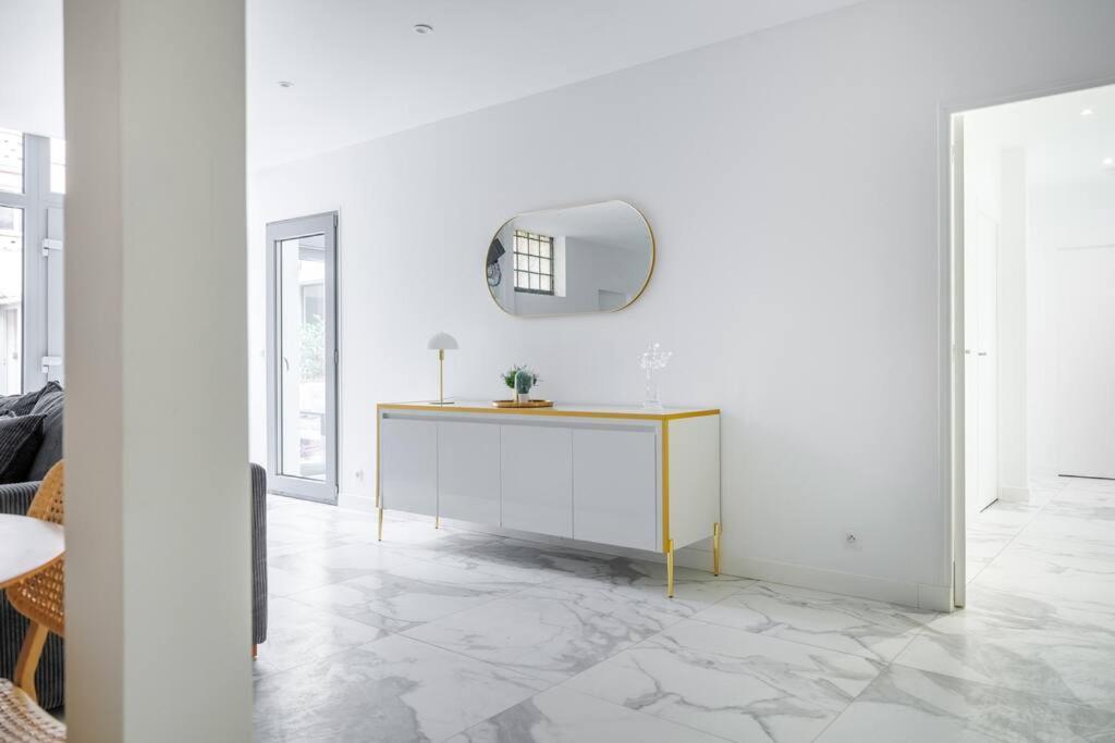 Ferienwohnung Beautiful Flat For 6 People #6 Asnières Exterior foto