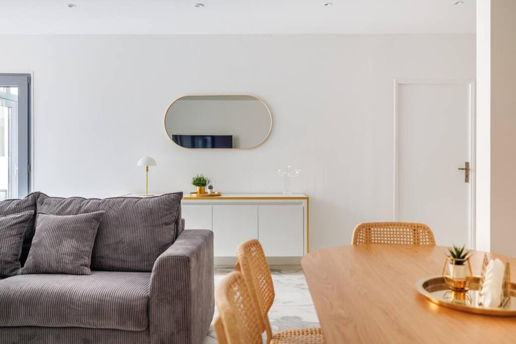 Ferienwohnung Beautiful Flat For 6 People #6 Asnières Exterior foto