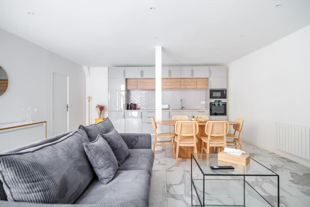 Ferienwohnung Beautiful Flat For 6 People #6 Asnières Exterior foto