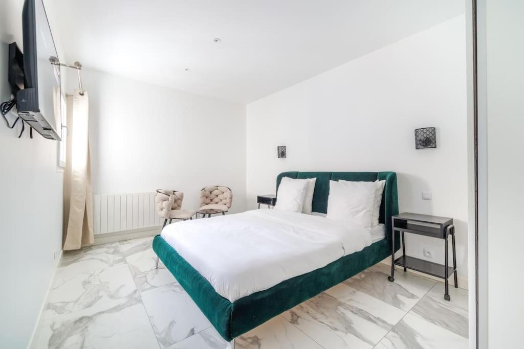 Ferienwohnung Beautiful Flat For 6 People #6 Asnières Exterior foto